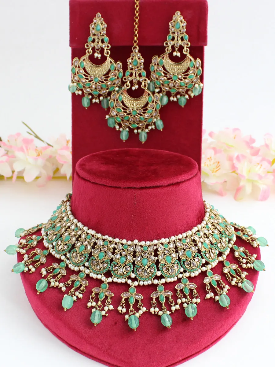 Anushri Polki Bib Necklace Set