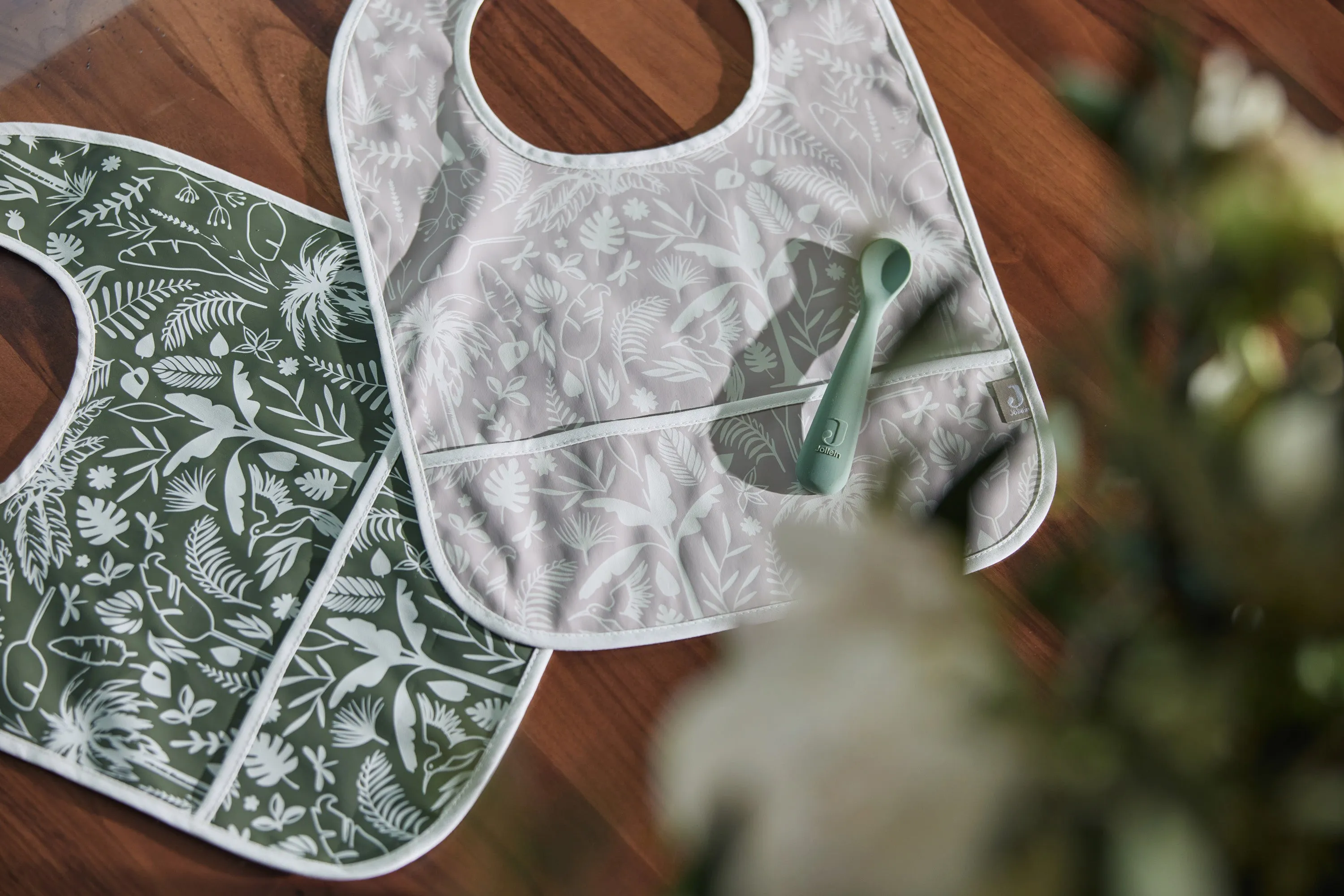 Bib Waterproof Botanical - Leaf Green - 2 Pack