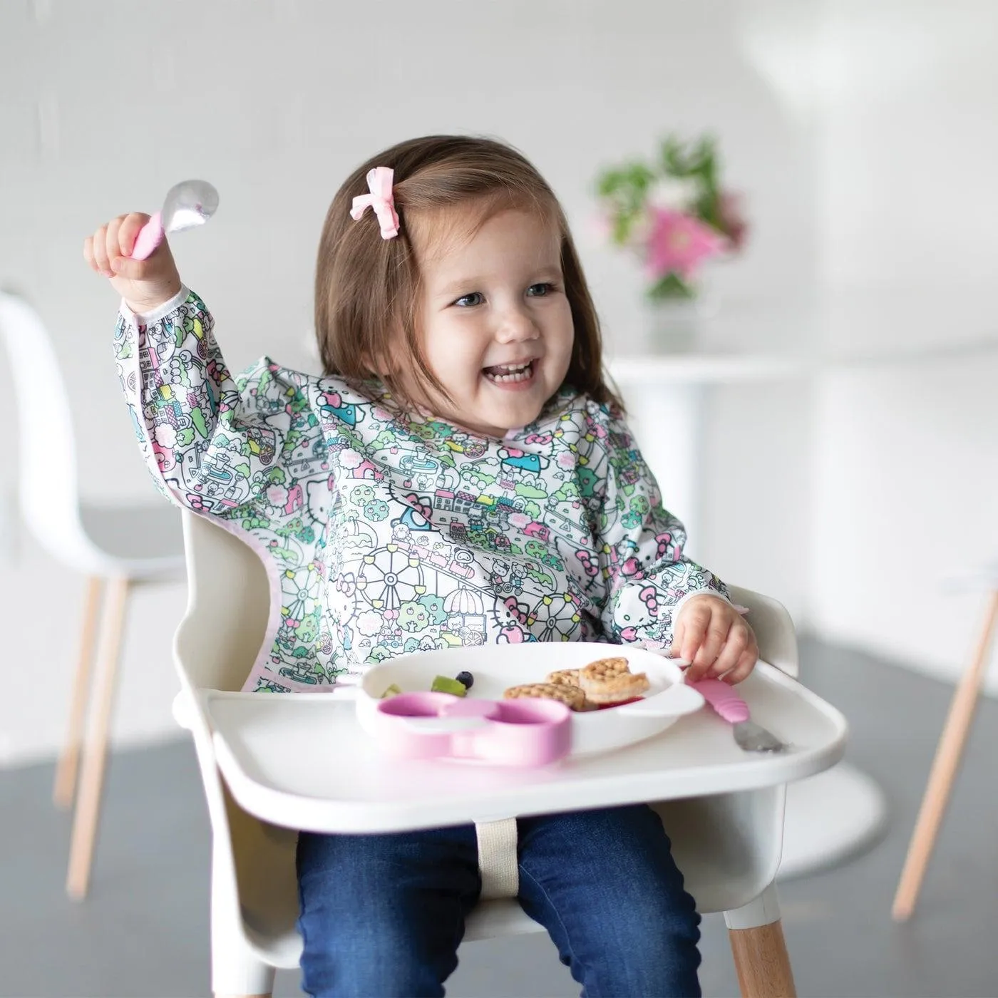 Bumkins Hello Kitty® - Sleeved Bib - Hello Kitty Carnival