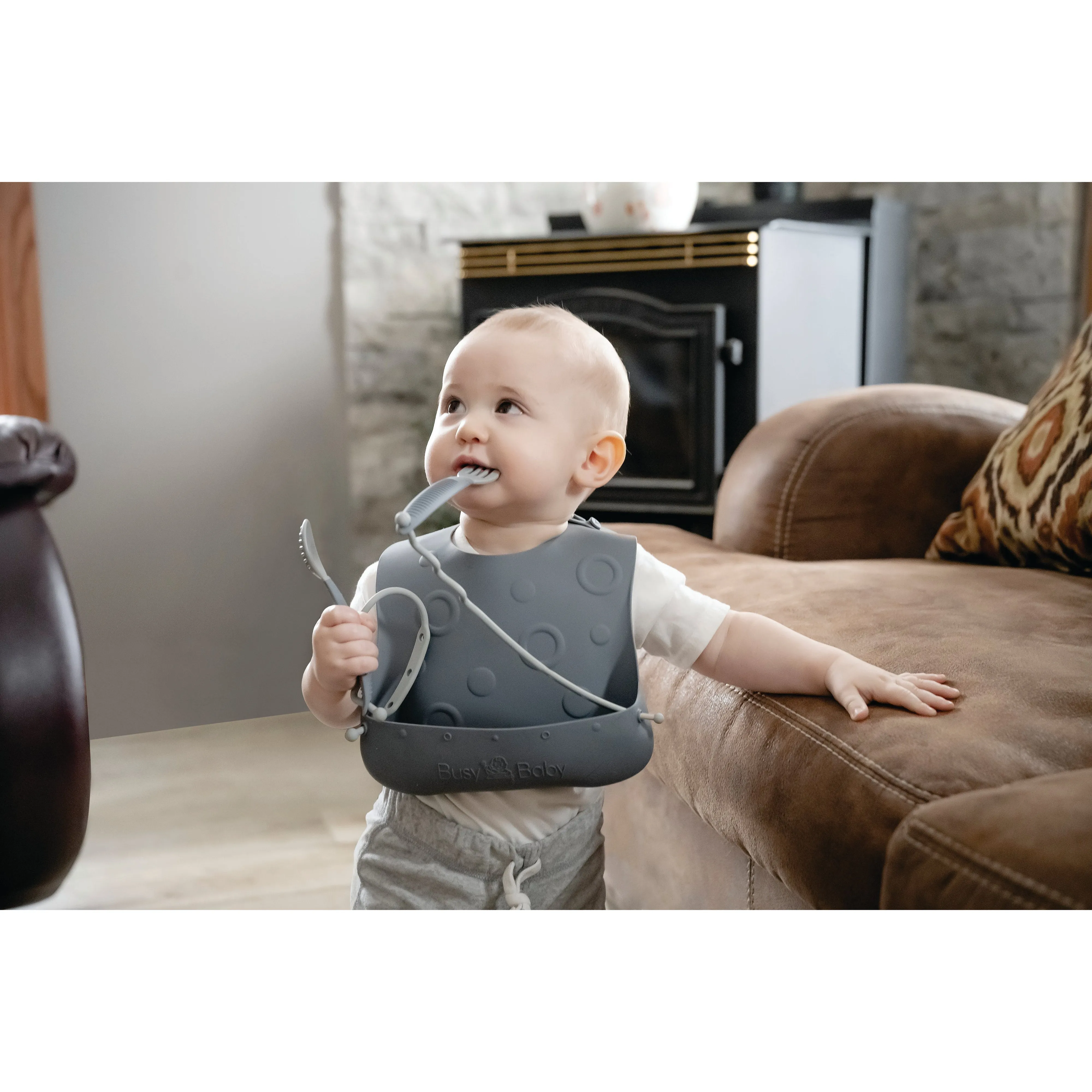Busy Baby Bungee Bib & Utensil Set
