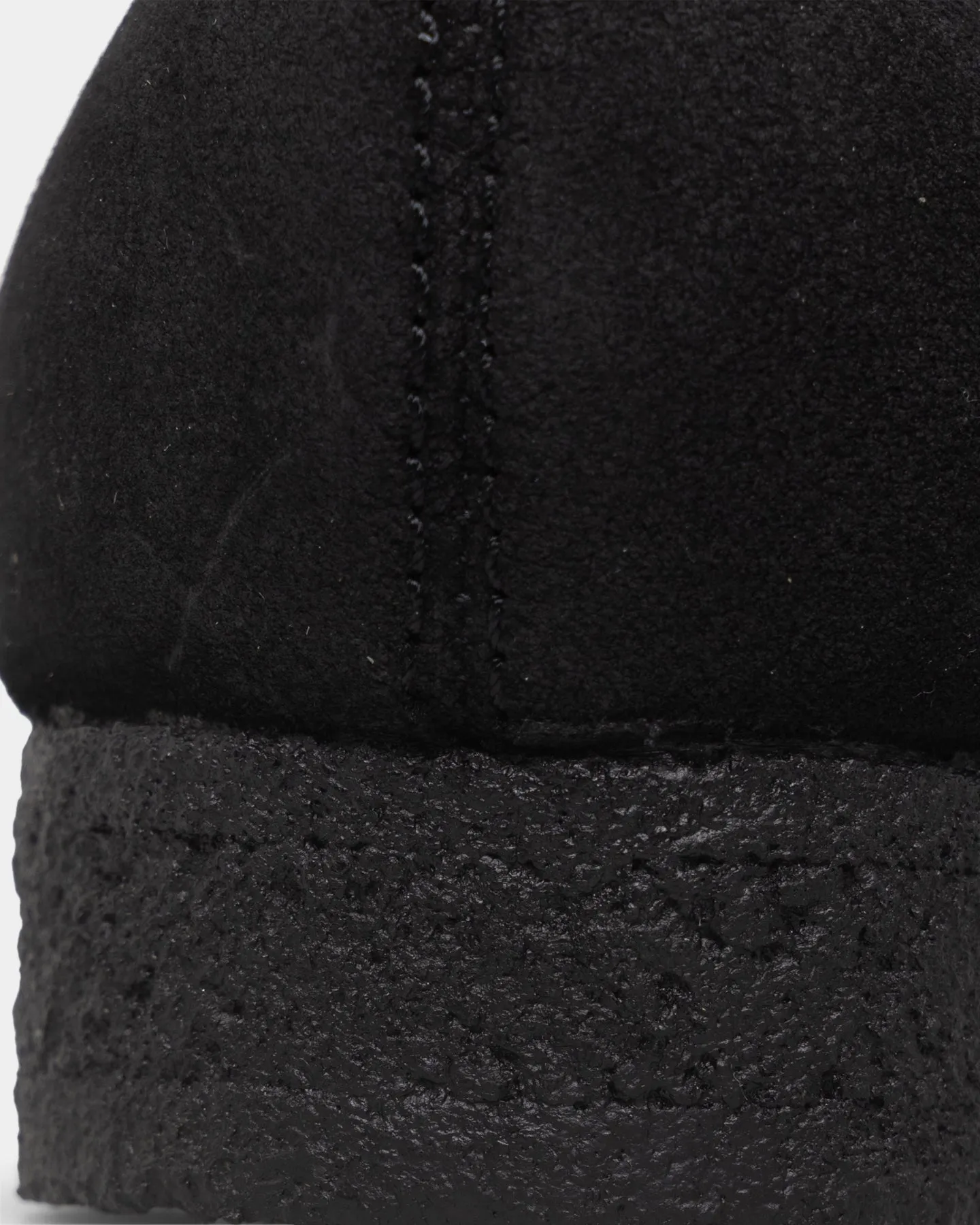Clarks Originals Wallabee (M) Black Suede