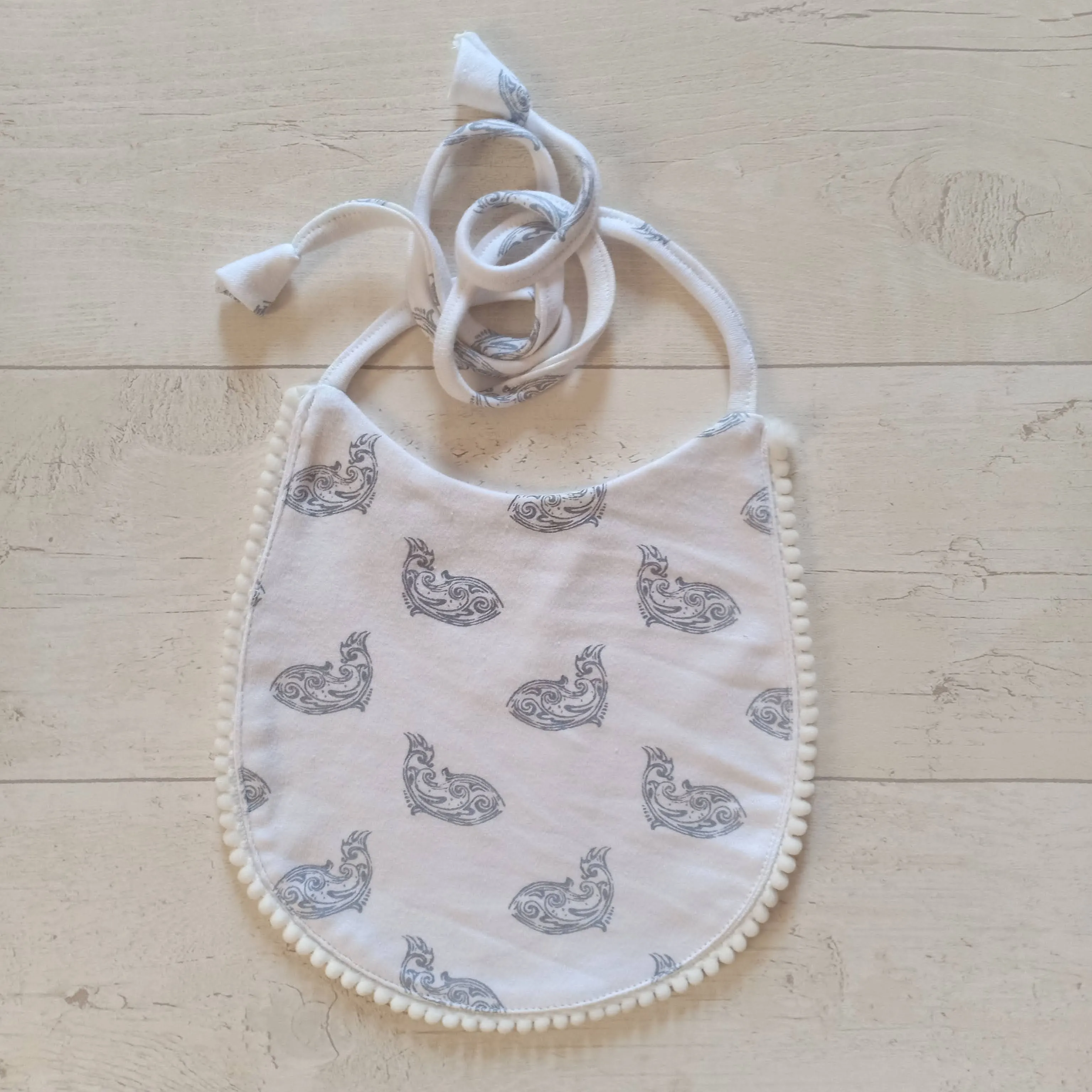 Cotton Knit Bib - Machhli