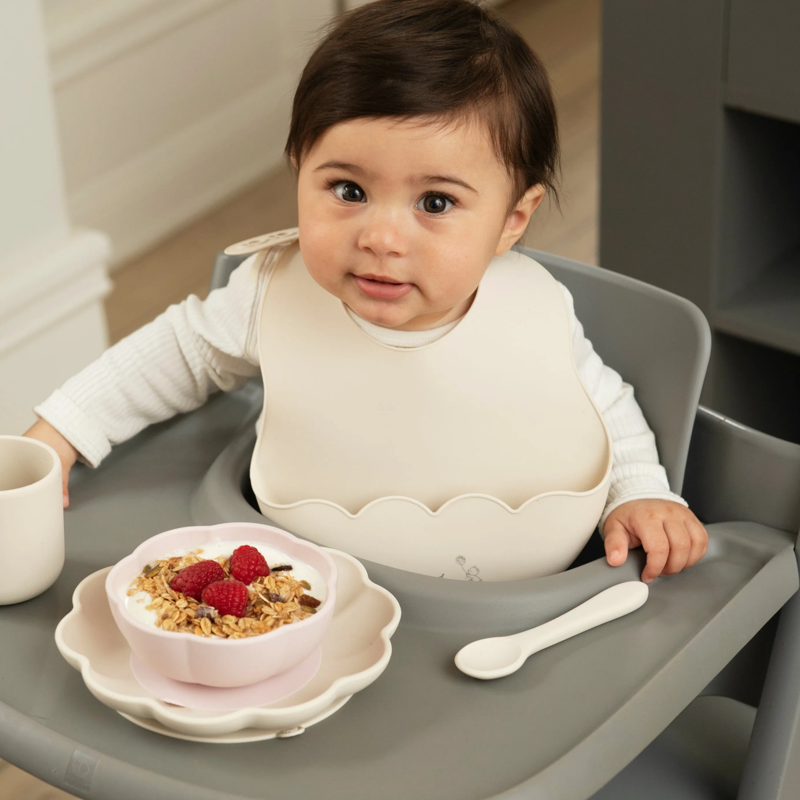 Poppy Bib